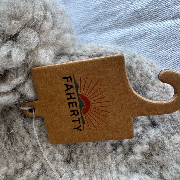 NEW Faherty Marbled Cable Beanie Driftwood One Size Wool Alpaca w/tags - Picture 3 of 7